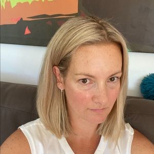 Meet your Posher, Ebony